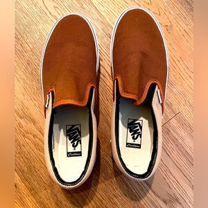 Men’s 9.0 custom leather vans- worn once